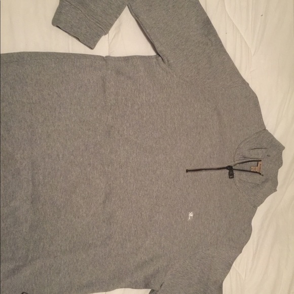 Burberry 1/4 zip - Picture 2 of 2